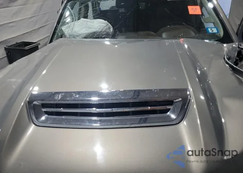 2017 Chevrolet Silverado K2500 High Country z USA, uszkodzony, nr VIN 1GC1KXEY5HF169400